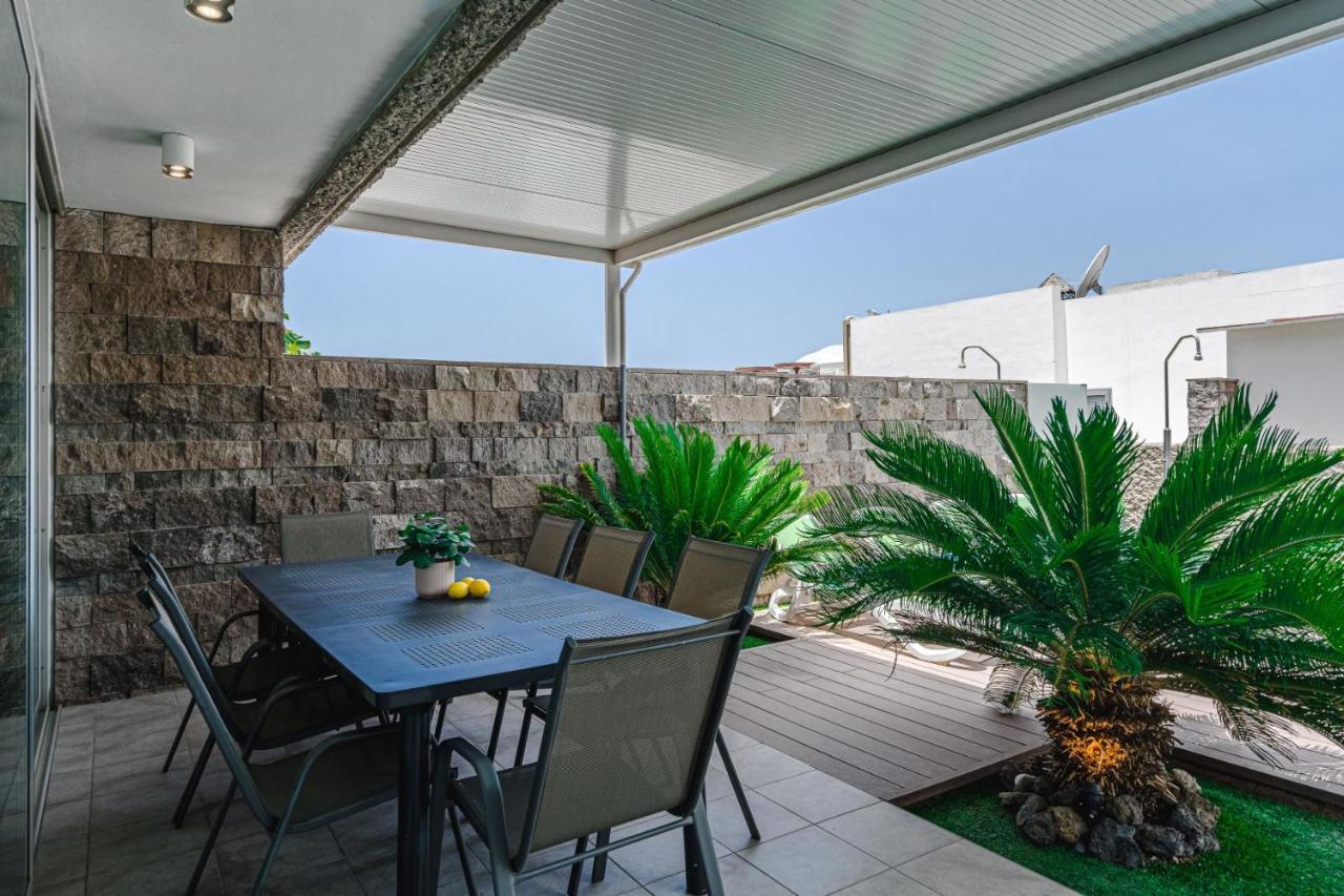Lux Villa 31 Адехе Екстер'єр фото